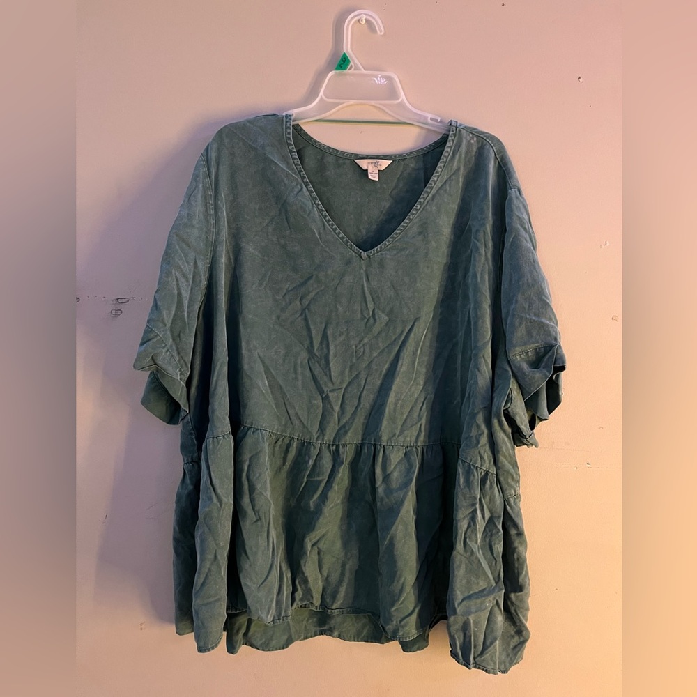 Terra & Sky Washed Sage Green V-Neck Peplum Tunic